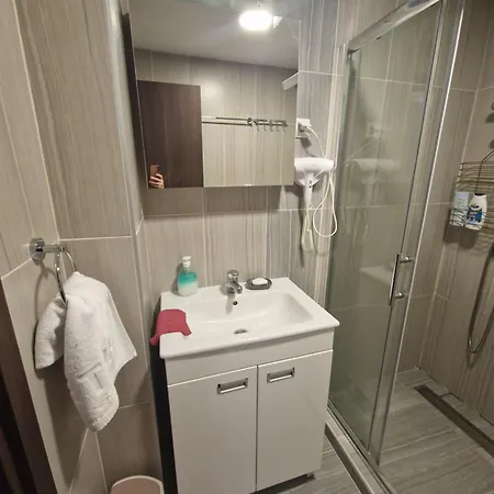 Kraljevi Cardaci - Vas Odmor Apartment *